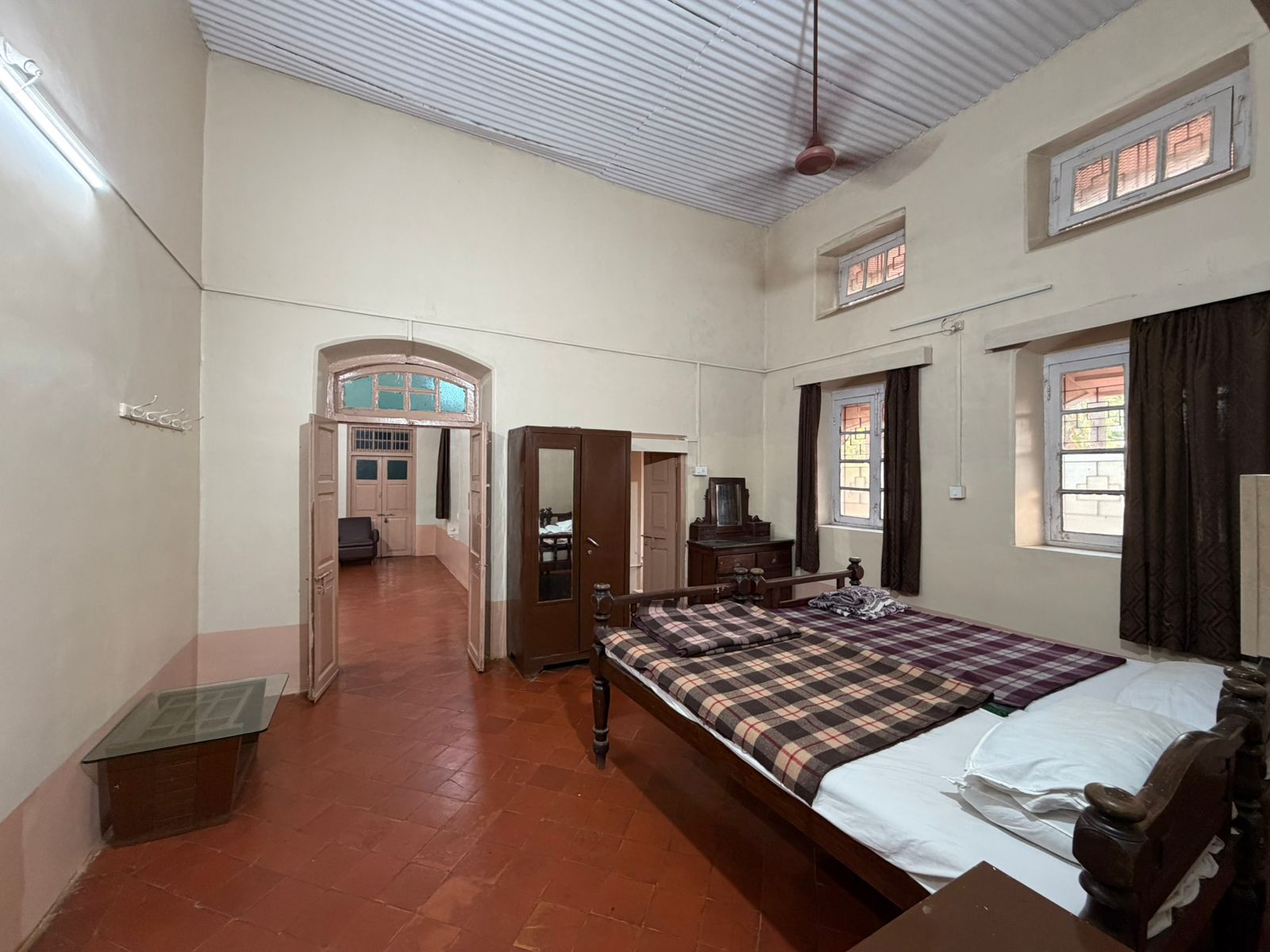 Colonial room
